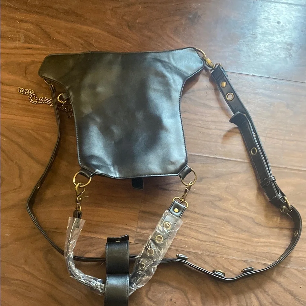 Black Leather Crossbody Bag with Gold Accents Biker Goth Steampunk New No‎ Tags